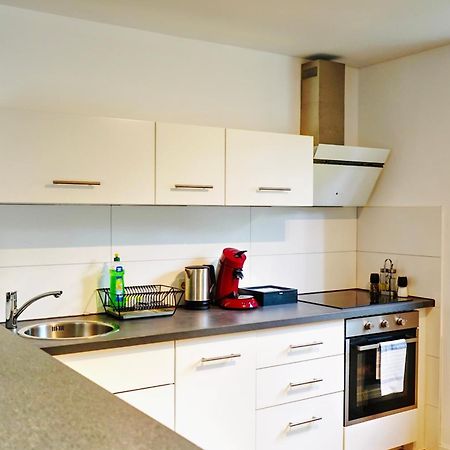 Stilvolles Apartment In Stadtnaehe-Parkplatz- 4 Personen- Balkon Wolfsburg Zewnętrze zdjęcie