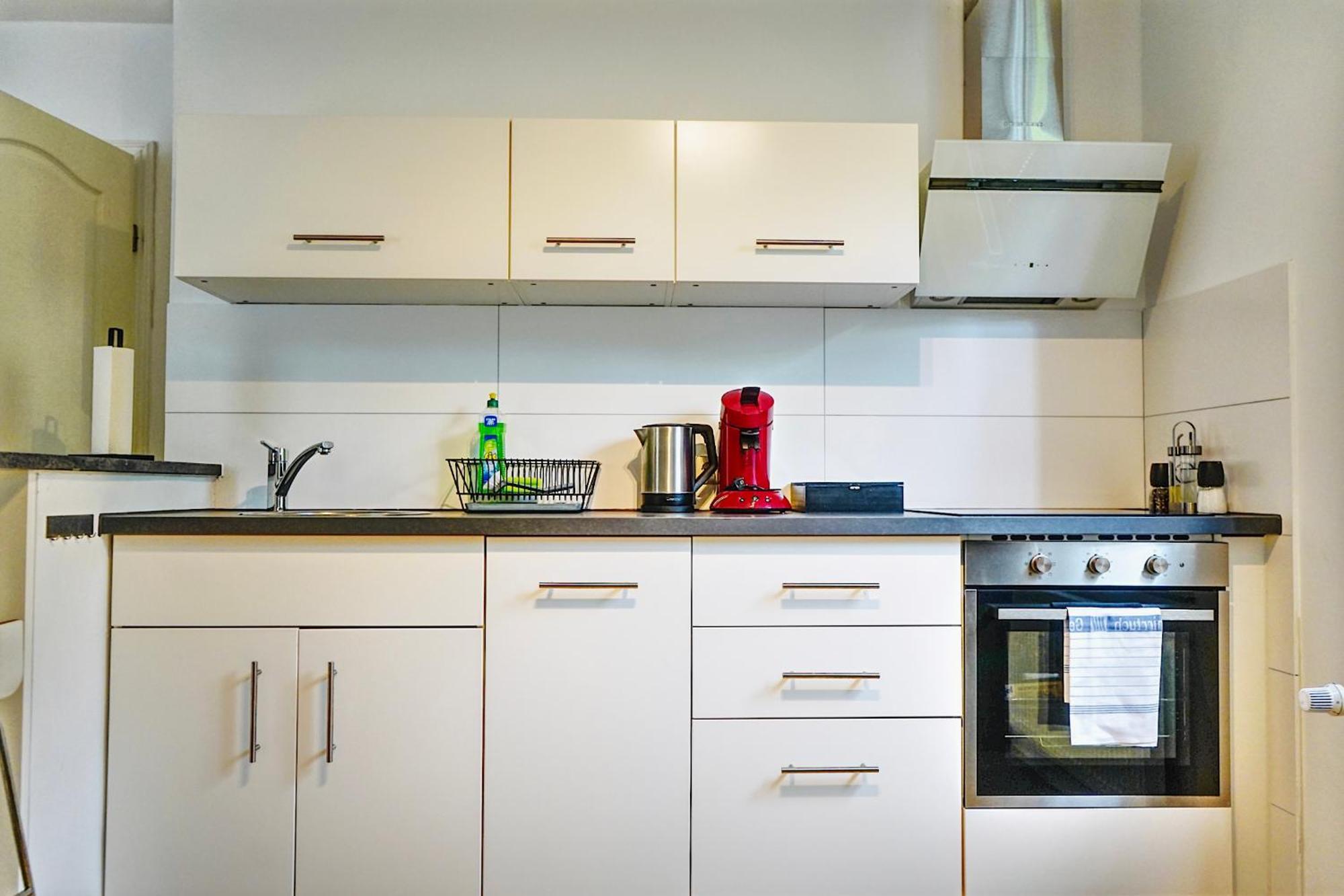 Stilvolles Apartment In Stadtnaehe-Parkplatz- 4 Personen- Balkon Wolfsburg Zewnętrze zdjęcie